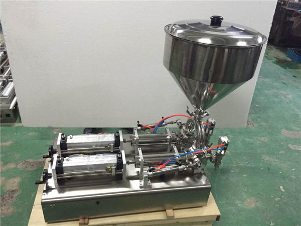 تستخدم على نطاق واسع رؤساء مزدوجة الفراولة ملء آلة